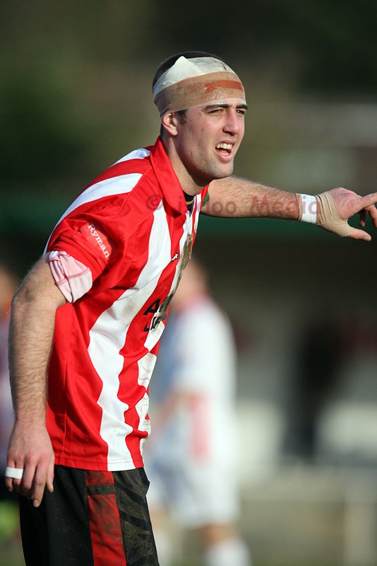 AFC Hornchurch v Hastings United